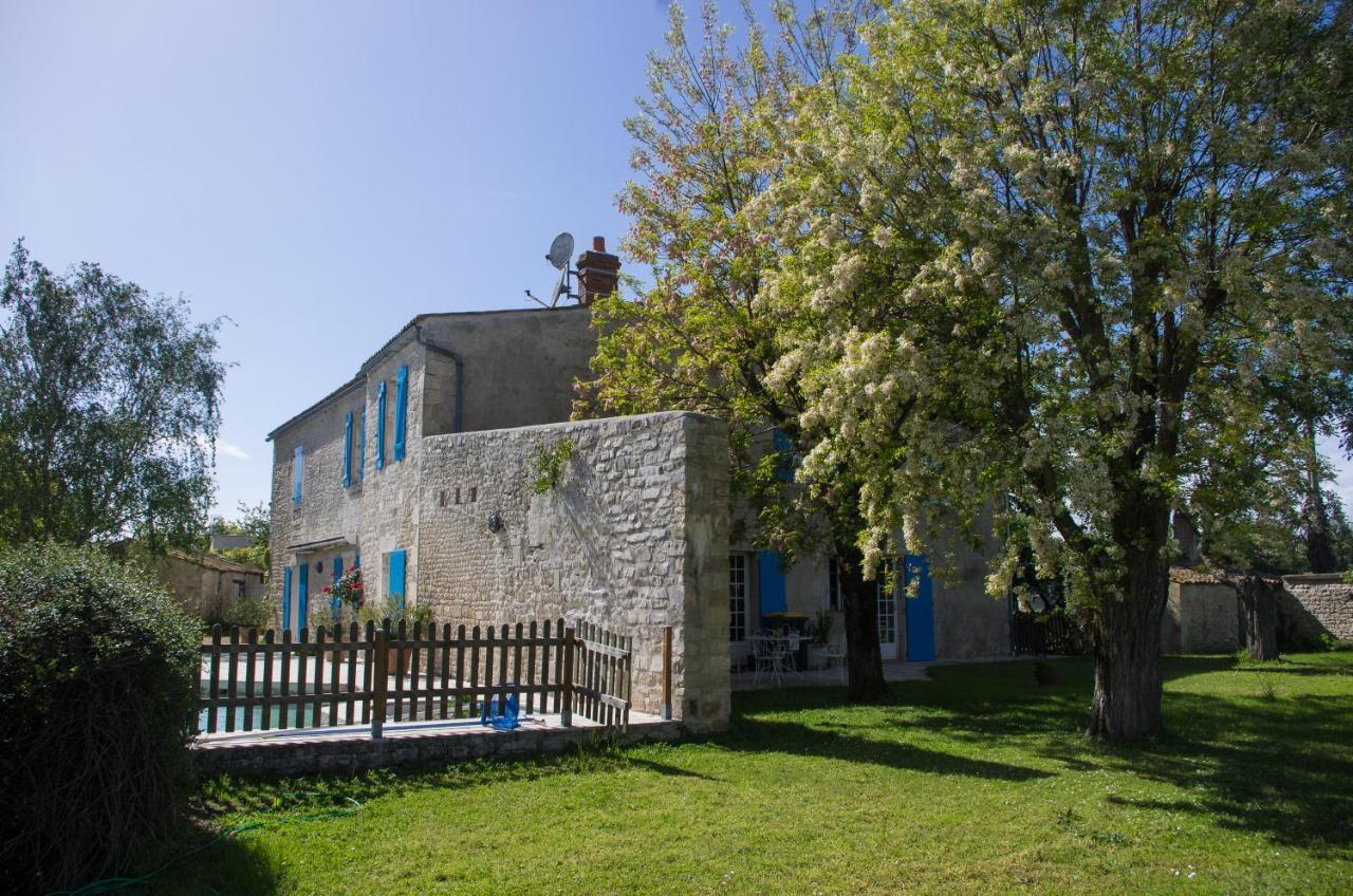 Bed and Breakfast Logis Saint Léonard Dompierre-sur-Mer Esterno foto
