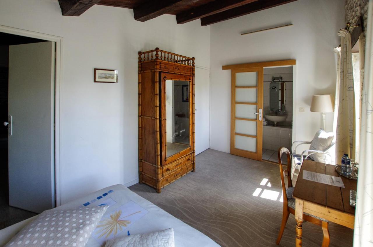 Bed and Breakfast Logis Saint Léonard Dompierre-sur-Mer Esterno foto