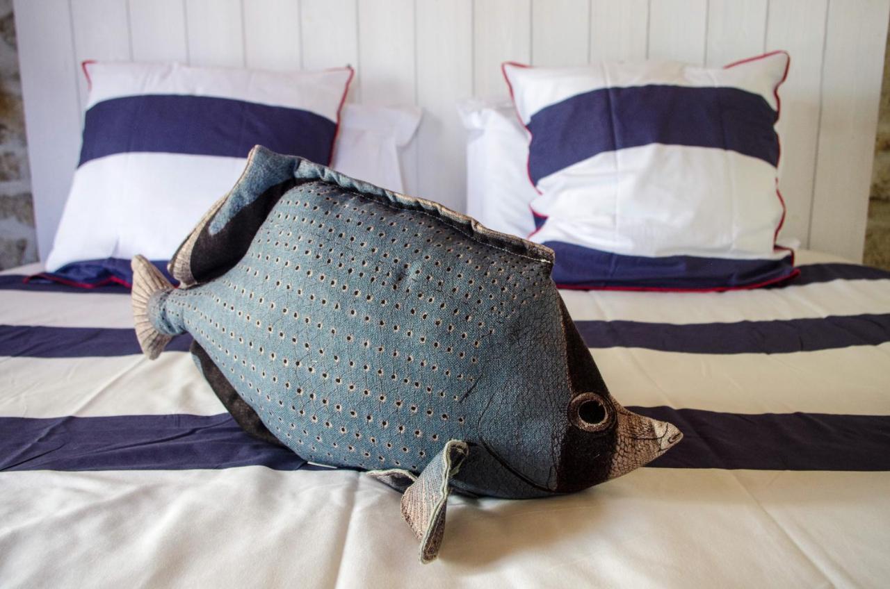 Bed and Breakfast Logis Saint Léonard Dompierre-sur-Mer Esterno foto