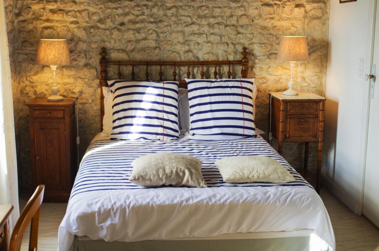 Bed and Breakfast Logis Saint Léonard Dompierre-sur-Mer Esterno foto