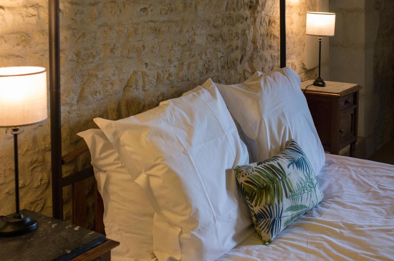 Bed and Breakfast Logis Saint Léonard Dompierre-sur-Mer Esterno foto