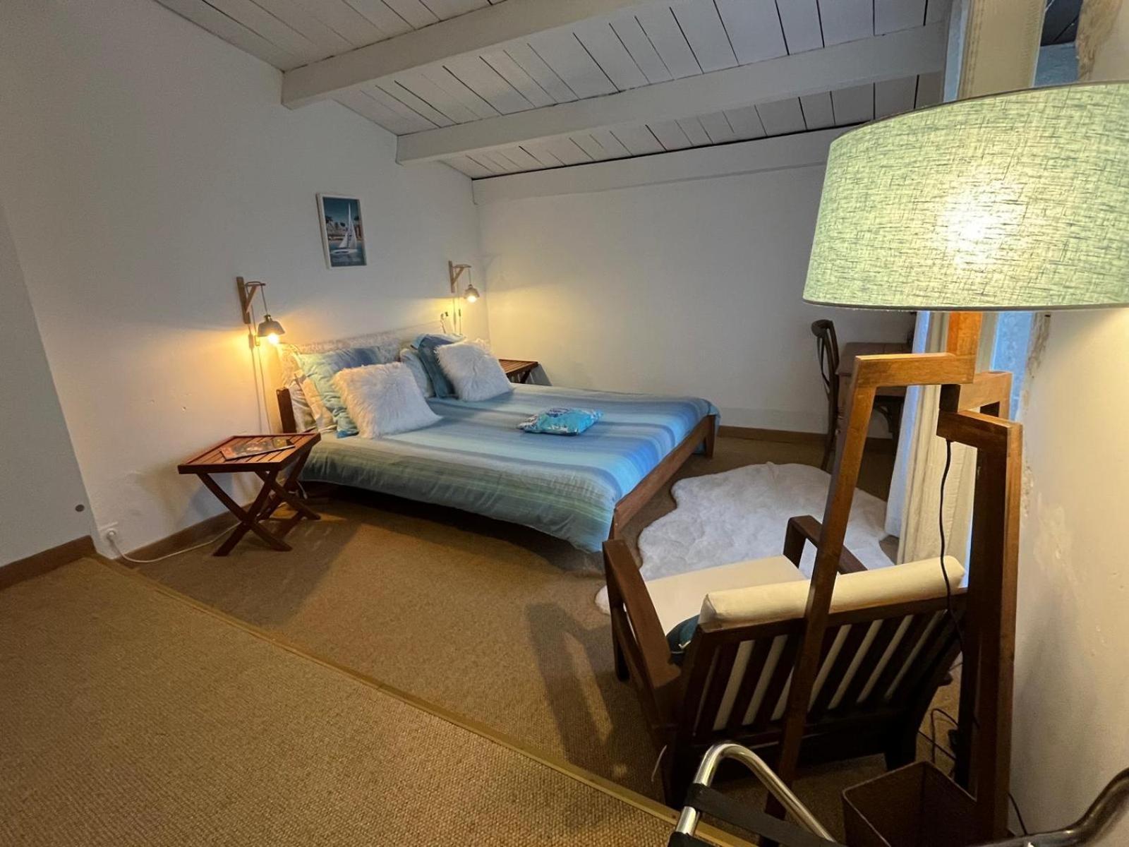 Bed and Breakfast Logis Saint Léonard Dompierre-sur-Mer Esterno foto