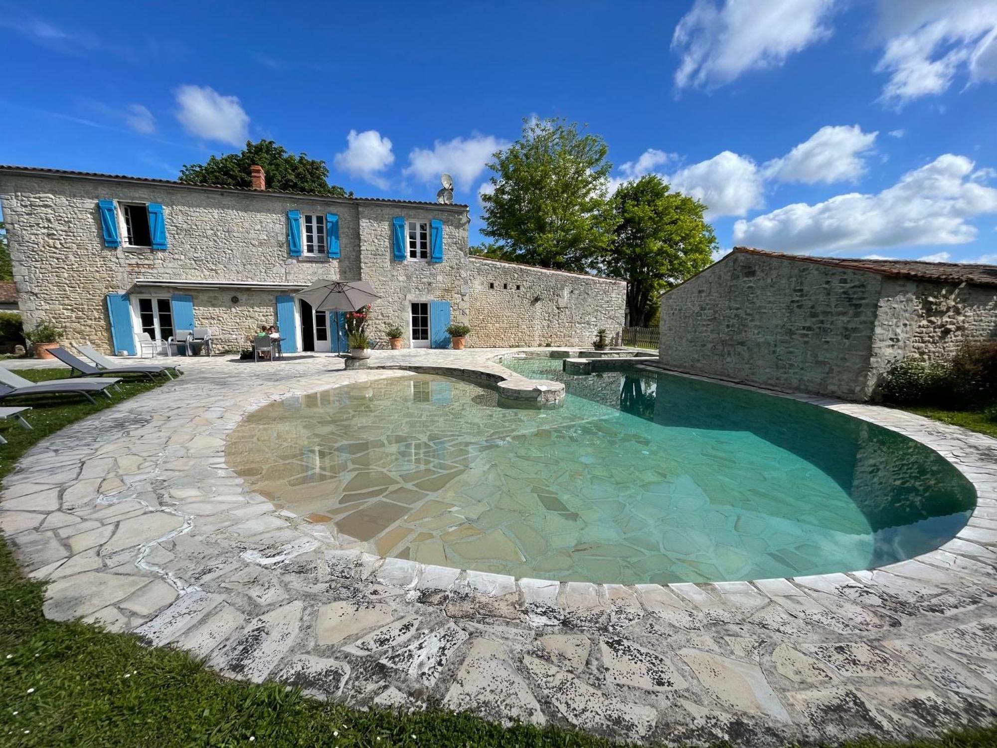 Bed and Breakfast Logis Saint Léonard Dompierre-sur-Mer Esterno foto